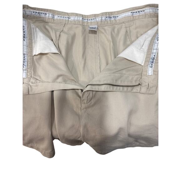 Fresno Sport Women's Khaki Shorts - Size 14 - Picture 5 of 5